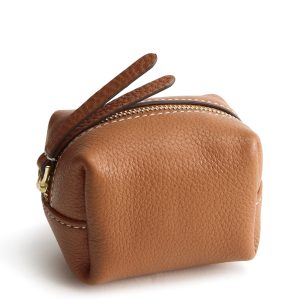 Mini Cosmetic Bag Roasted Pecan in Leather