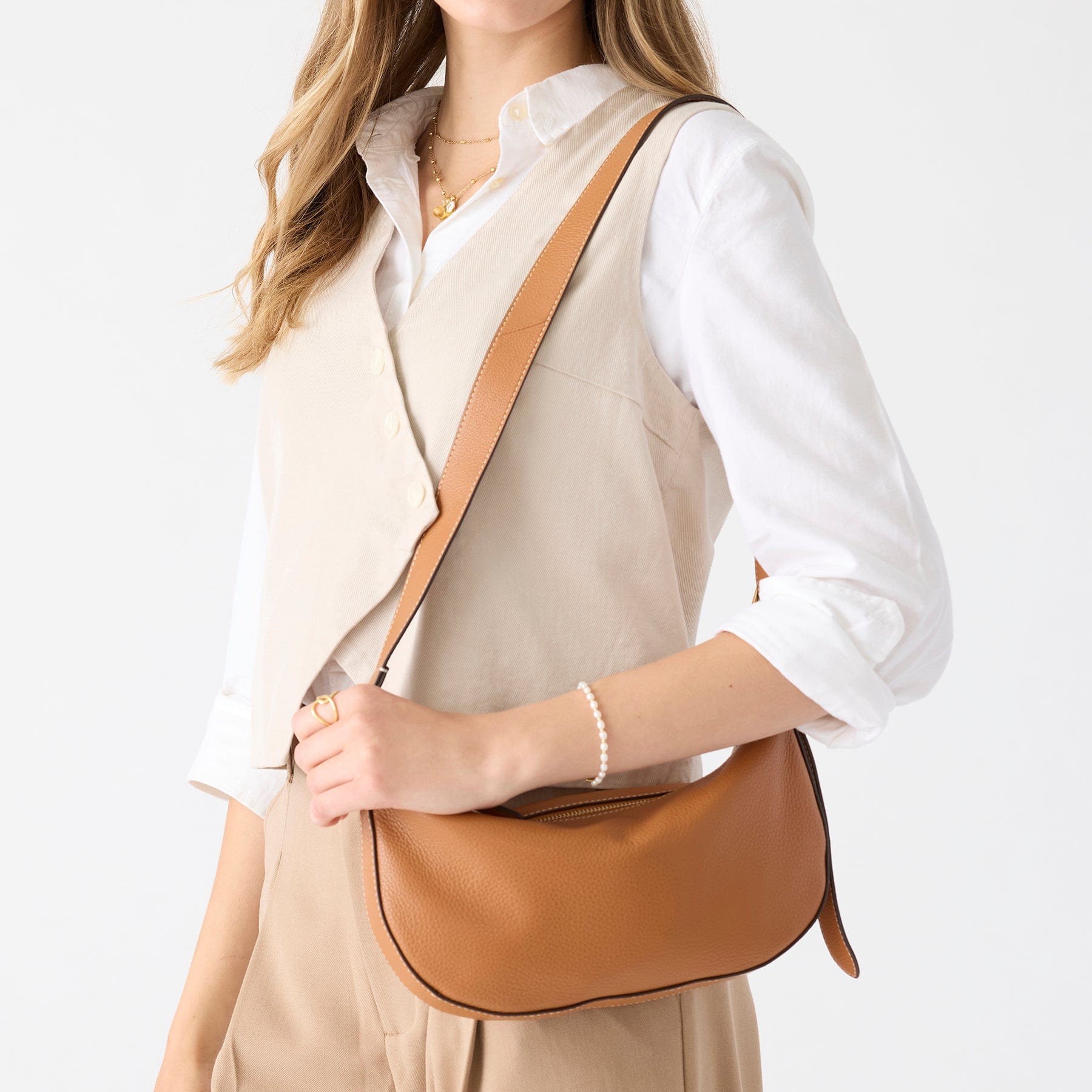 Springbrook Sling Crossbody Roasted Pecan in Leather - Image 3