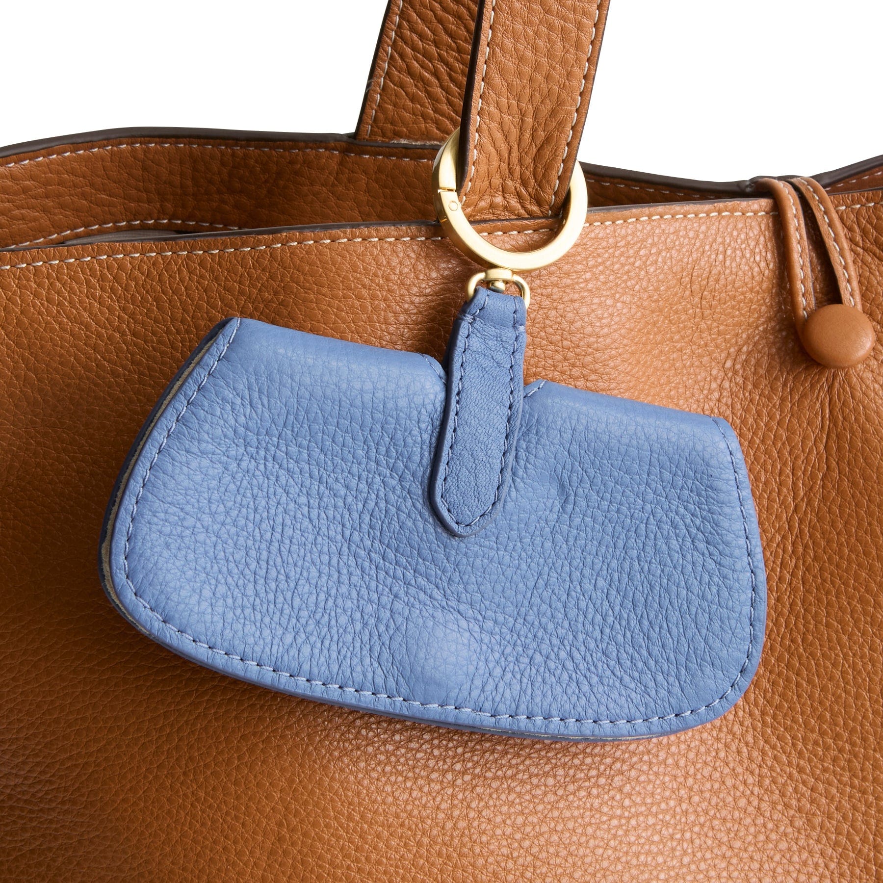 Sunglasses Bag Charm Quiet Harbor in Leather - Image 2