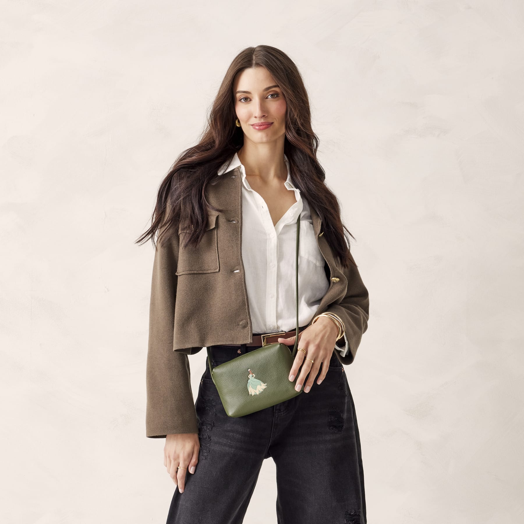 Disney Blake Crossbody Tiana on bronze green in Leather - Image 2