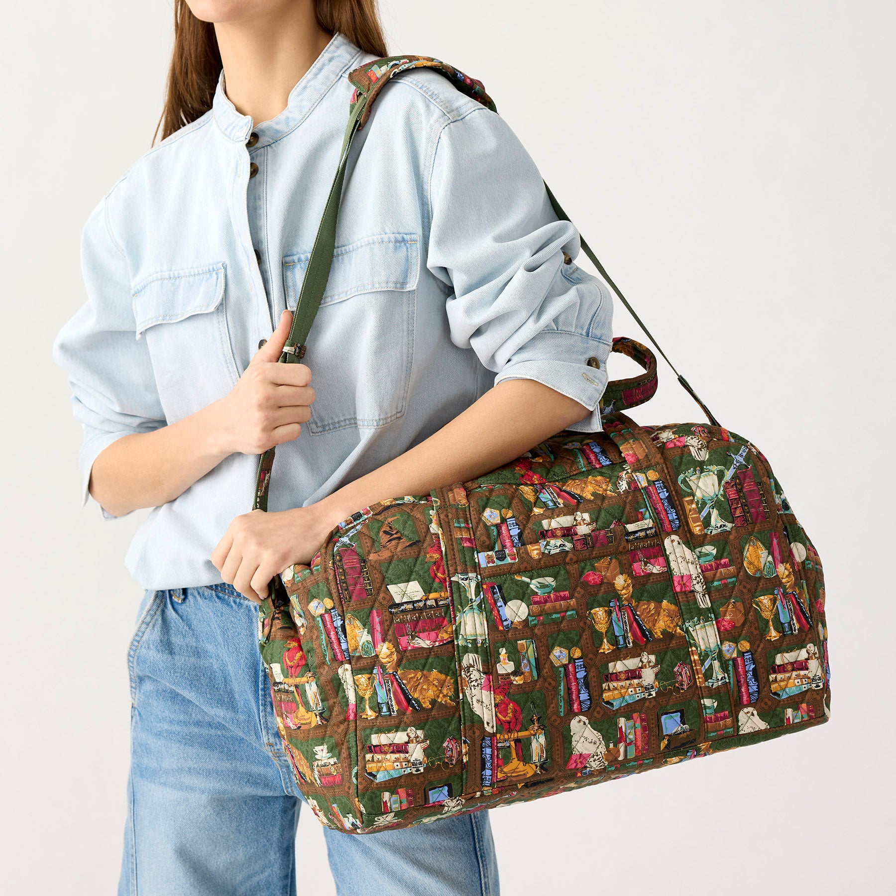 Harry Potter? Miramar Weekender Hogwarts library in Premium cotton - Image 2