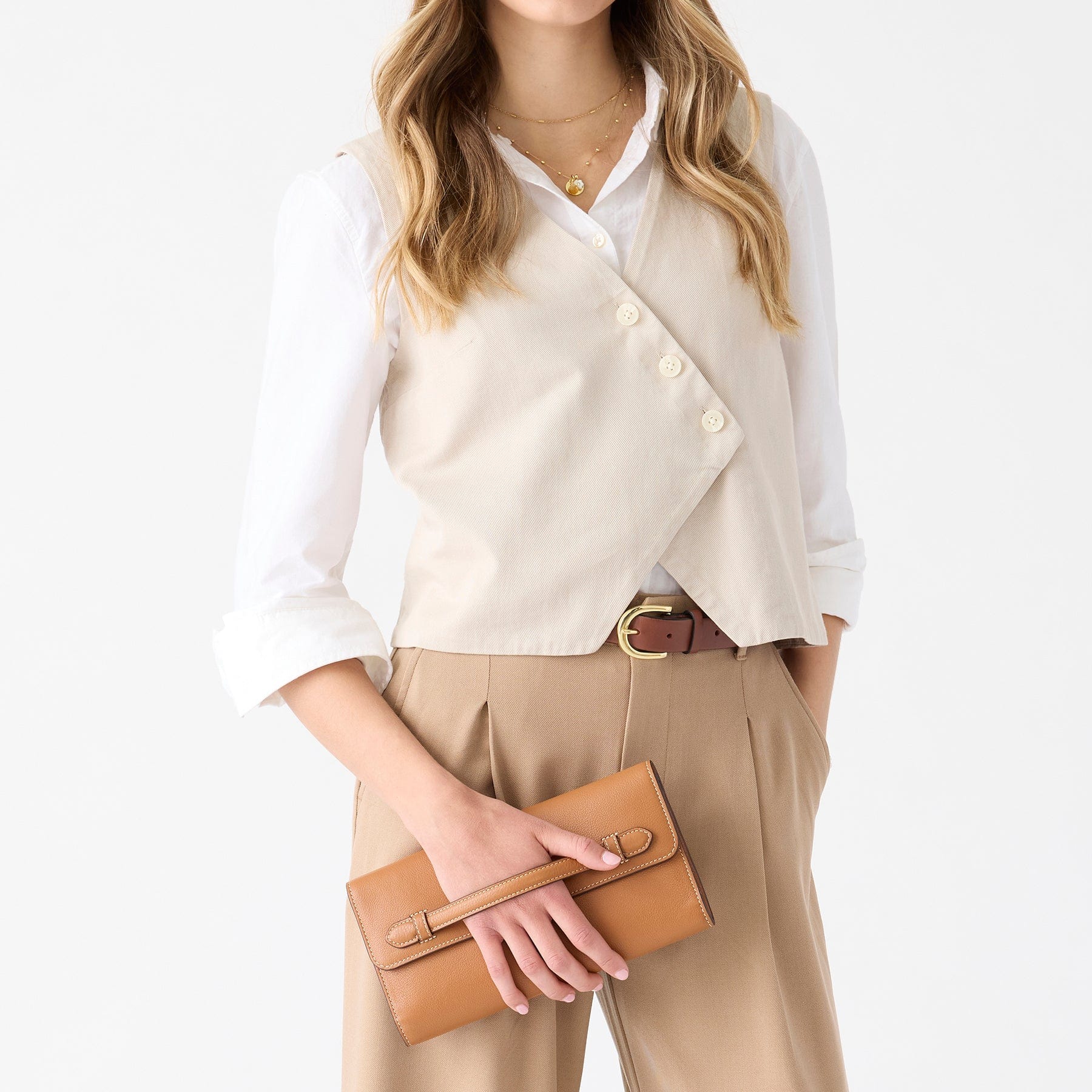 Verbena Clutch Roasted Pecan in Leather - Image 2