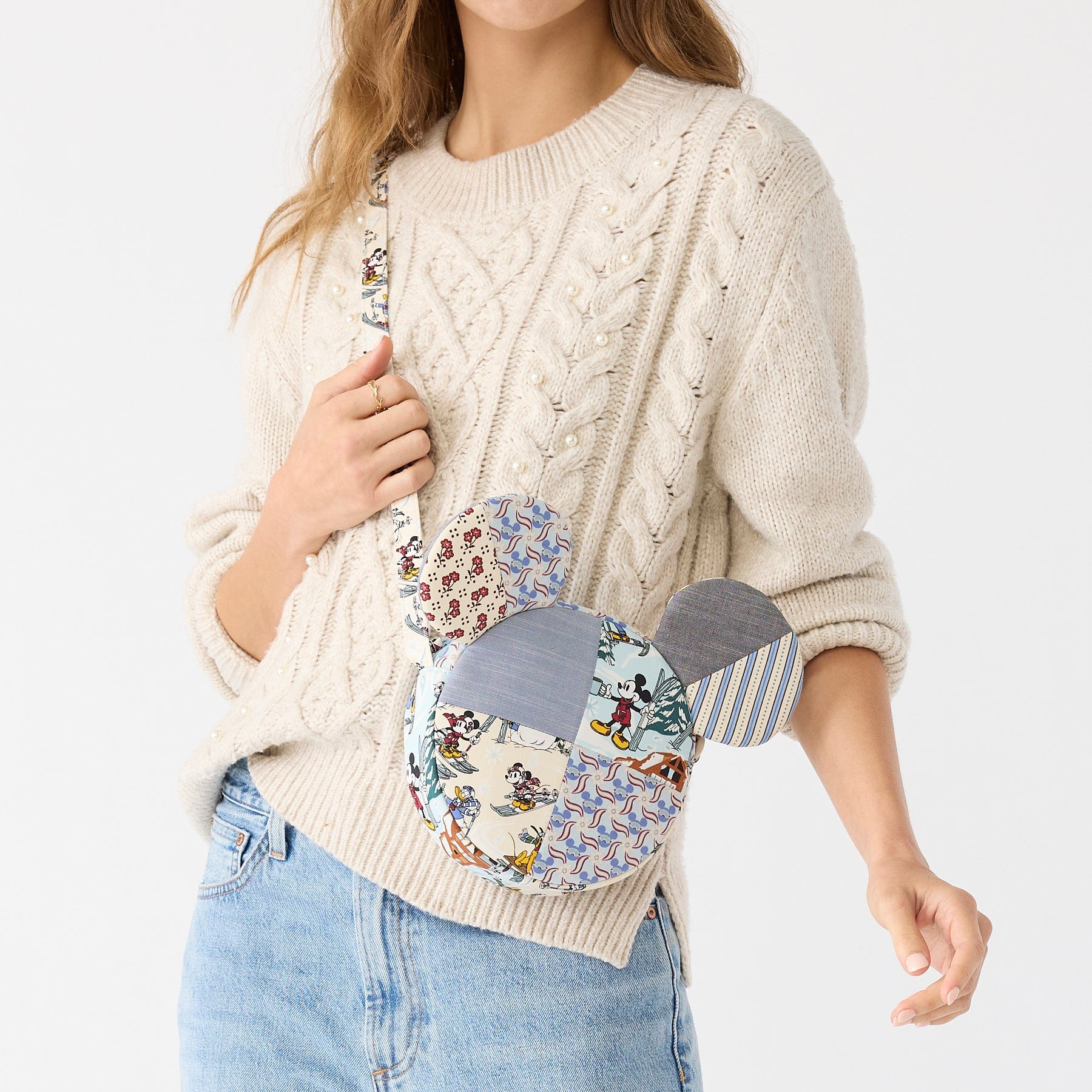 Disney Mickey Mouse Crossbody Ski weekend mickey mouse patchwork in Premium cotton - Image 2