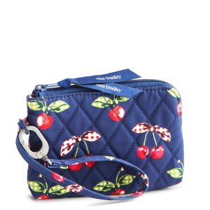 Clip & Zip Wristlet Cherry picking in Premium cotton